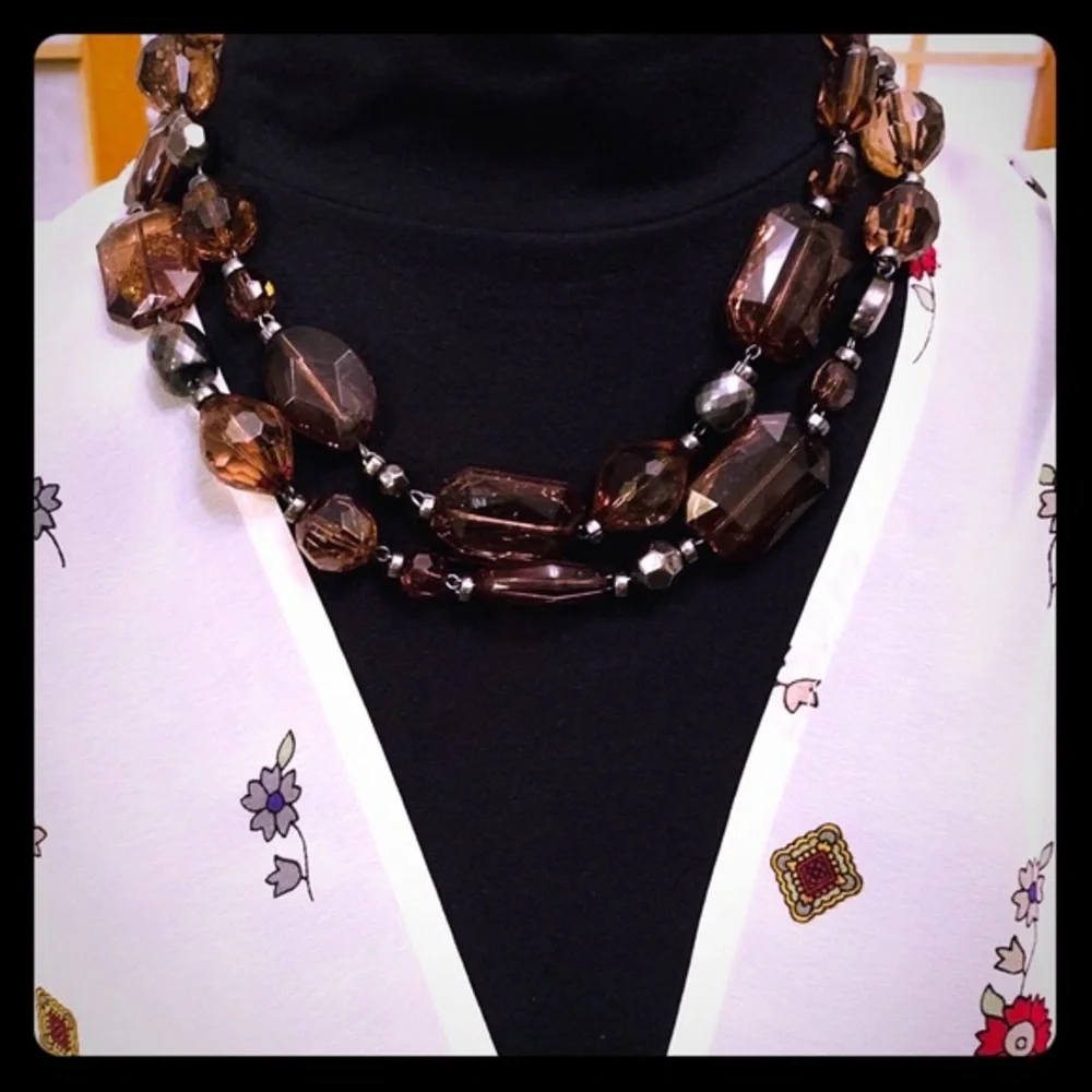 BEADED FASHION NECKLACE - Picture 3 of 5